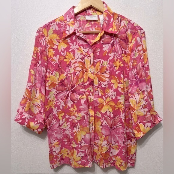 Liz Claiborne Tops - LIZ‎ CLAIBORNE 100% Linen Long Sleeve Colorful Floral Button Up Blouse Petite M